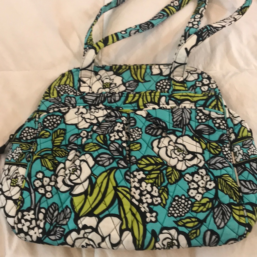 Vera Bradley Rosy Posies Sweet Pleat Tote/ Wallet